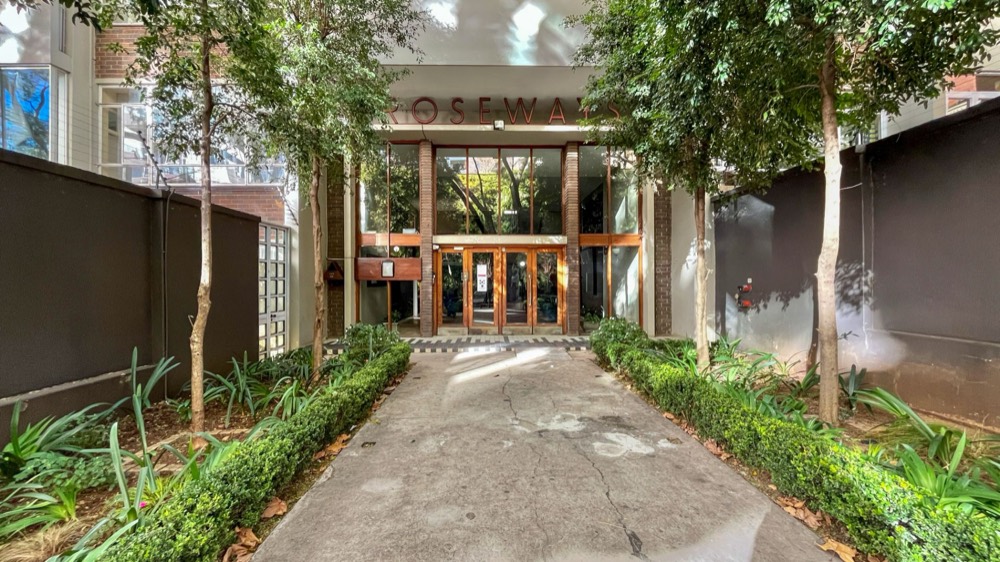 Roseways apartment building, Rosebank